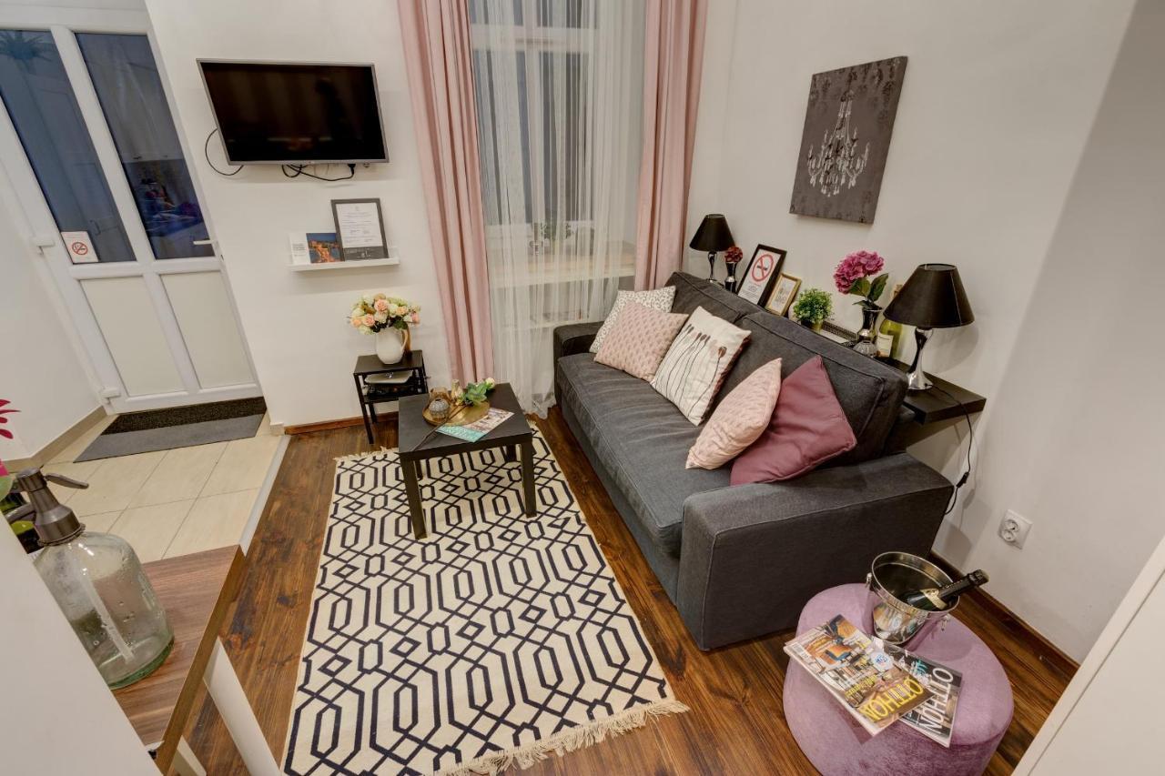 בודפשט Lovely Apartment At Basilica מראה חיצוני תמונה